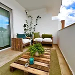 Ilumina Homestay Albufeira