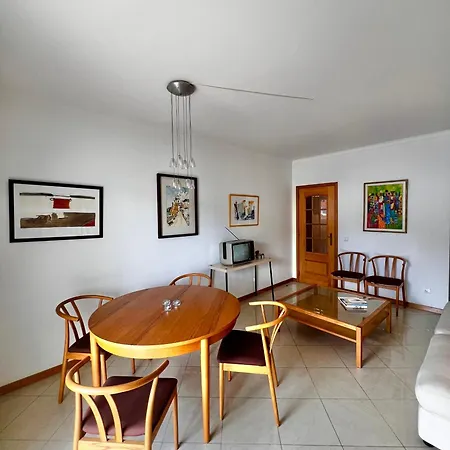 Ilumina Habitación en casa particular Albufeira