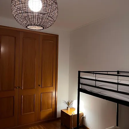 Δωμάτια σε οικογενειακή κατοικία Ilumina Αλμπουφέιρα